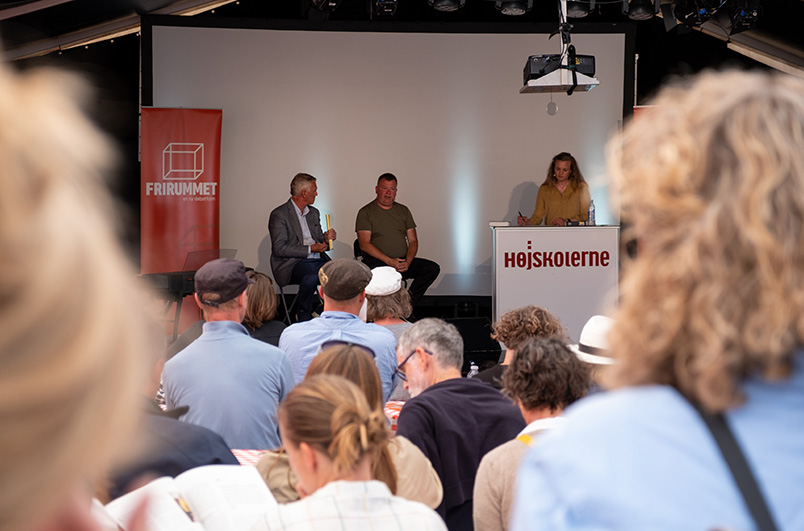 Frirumsdebat med Tom Jensen og Ulrik Haagerup på Folkemødet, 2022: Foto: Emil Hamer Boisen 